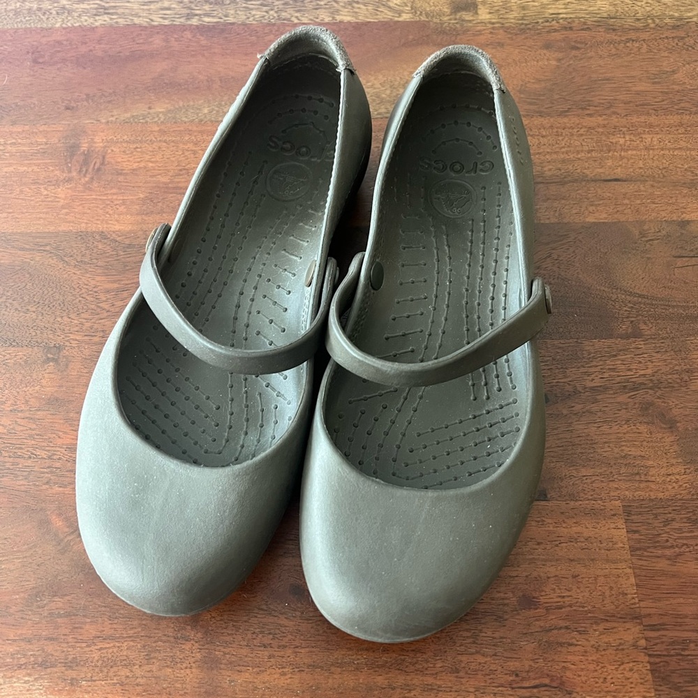 Crocs Flat